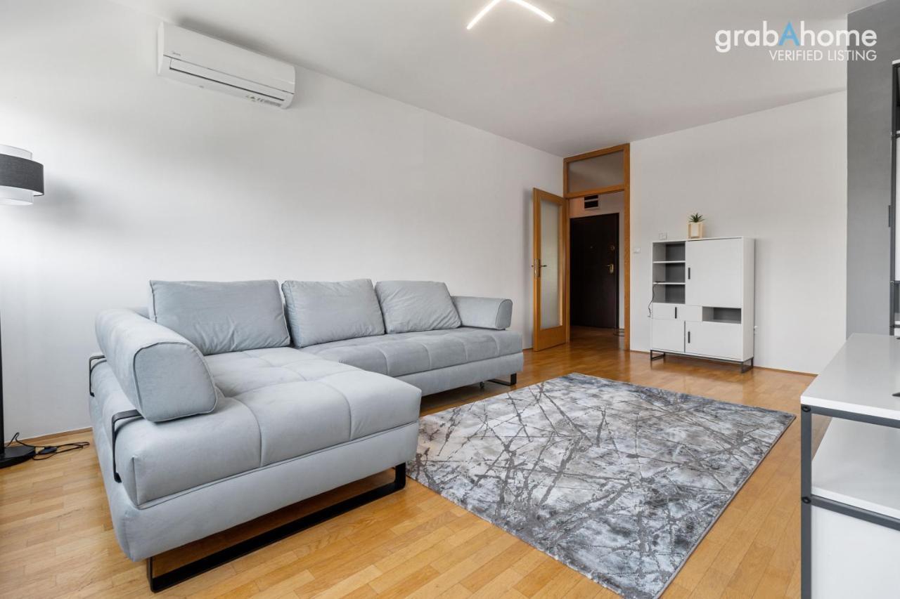 Crosspoint Zagreb Apartment Екстериор снимка